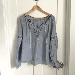 Abercrombie & Fitch Blue and White Peasant Top Medium